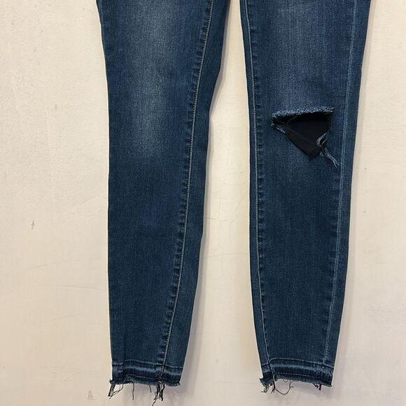 Articles of Society distressed skinny jeans Size 26 EUC - Picture 5 of 11